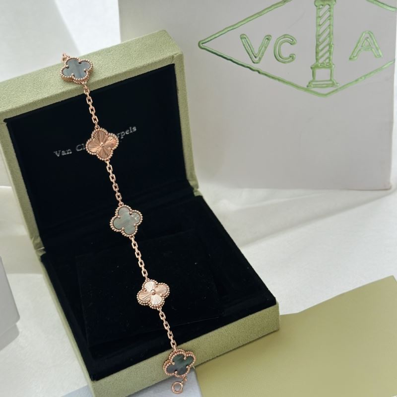 Vca Bracelets